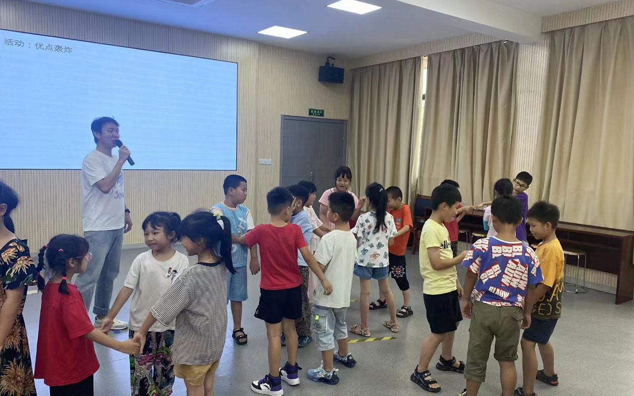 成华龙观乡中心学校